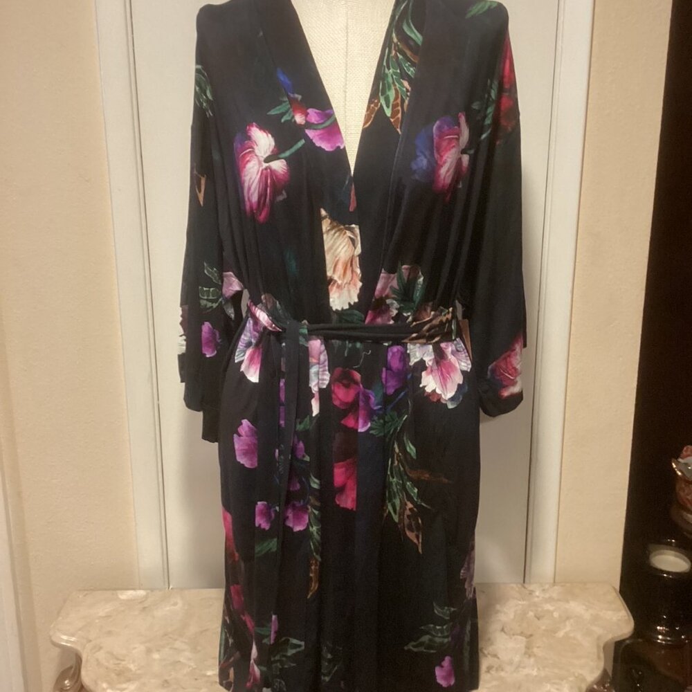 Soma Navy Blue Fleur Ever Drama Cool Nights Short Robe S/M Small/Medium NWT